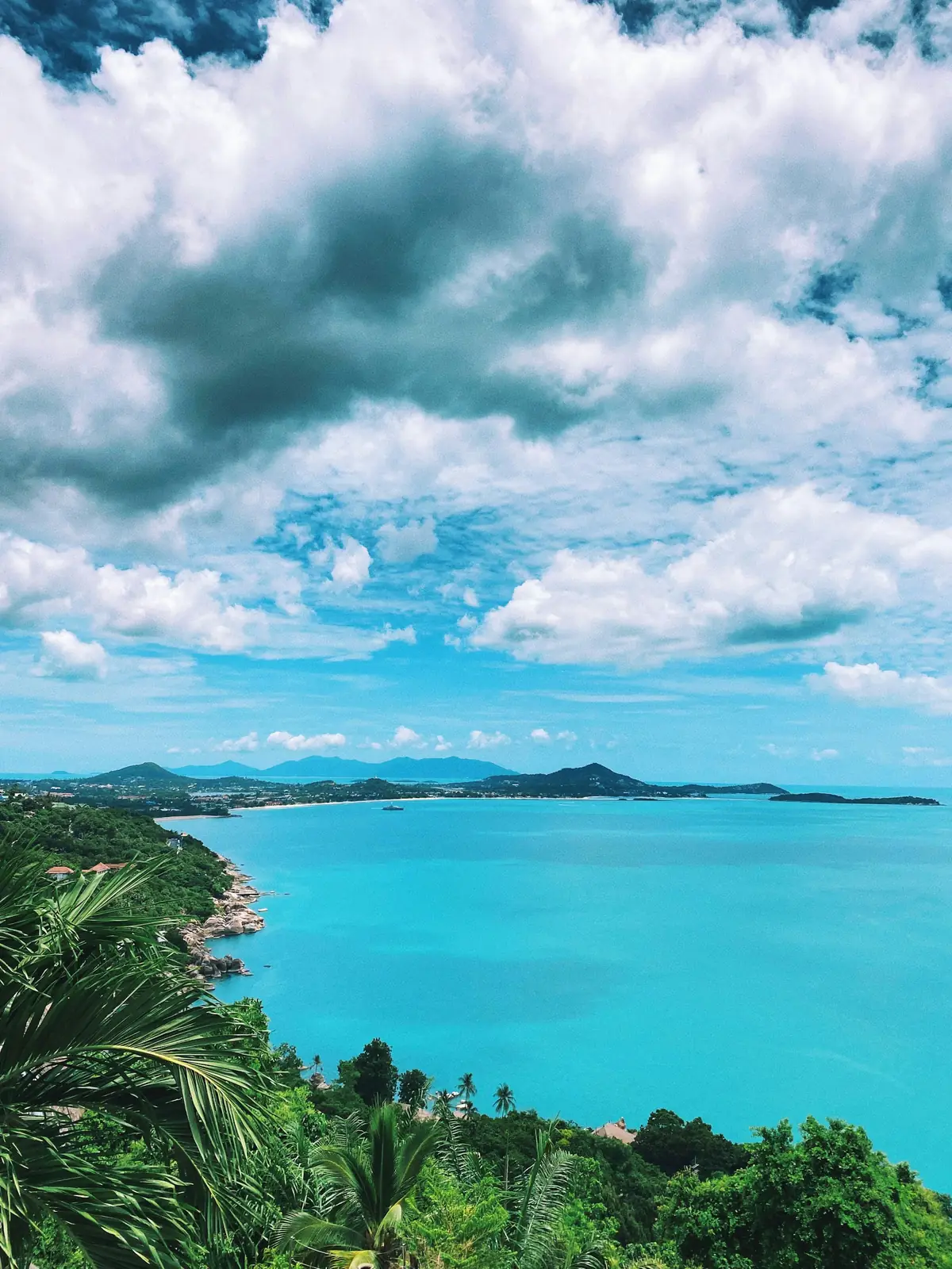Aerial view of a turquoise coastline in the Samui archipelago, Thailand